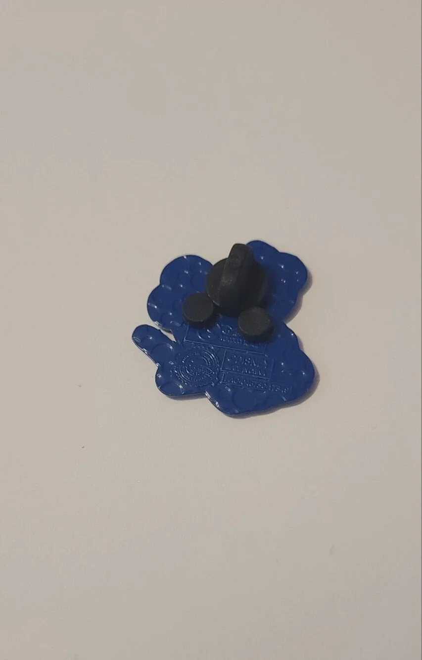 Disney Mickey Mouse Summer Blue Outline Pin
